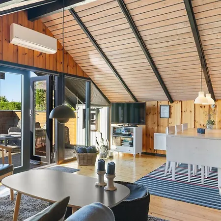 Σπίτι διακοπών Allin - 350m From The Sea By Interhome *